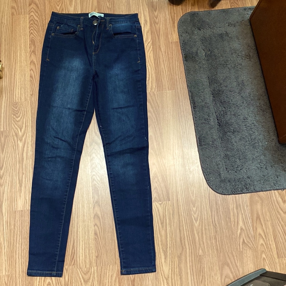 Like new, Mudd size 7 Flex Stretch High Rise Jean Jegging